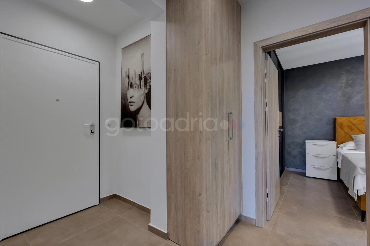 Luxury Seaview Apt Luki - Free Parking Makarska Extérieur photo